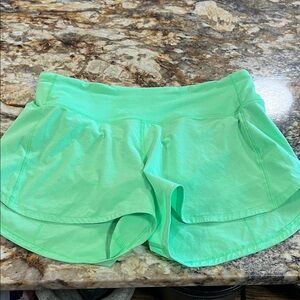 Lululemon speed up shorts size 6